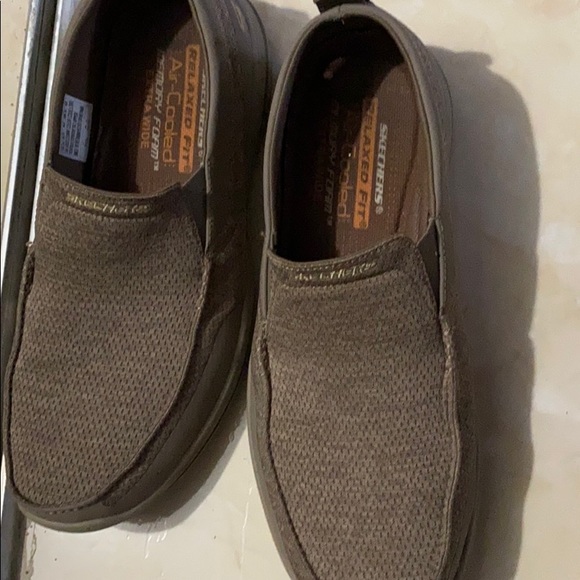 Sckechers - Picture 2 of 2